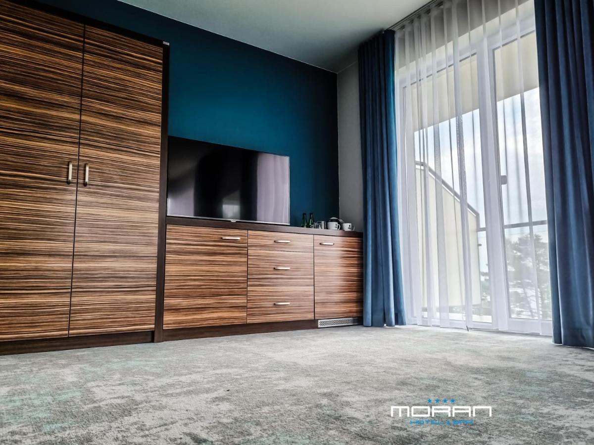 Hotel Moran & Spa Powidz  Bagian luar foto