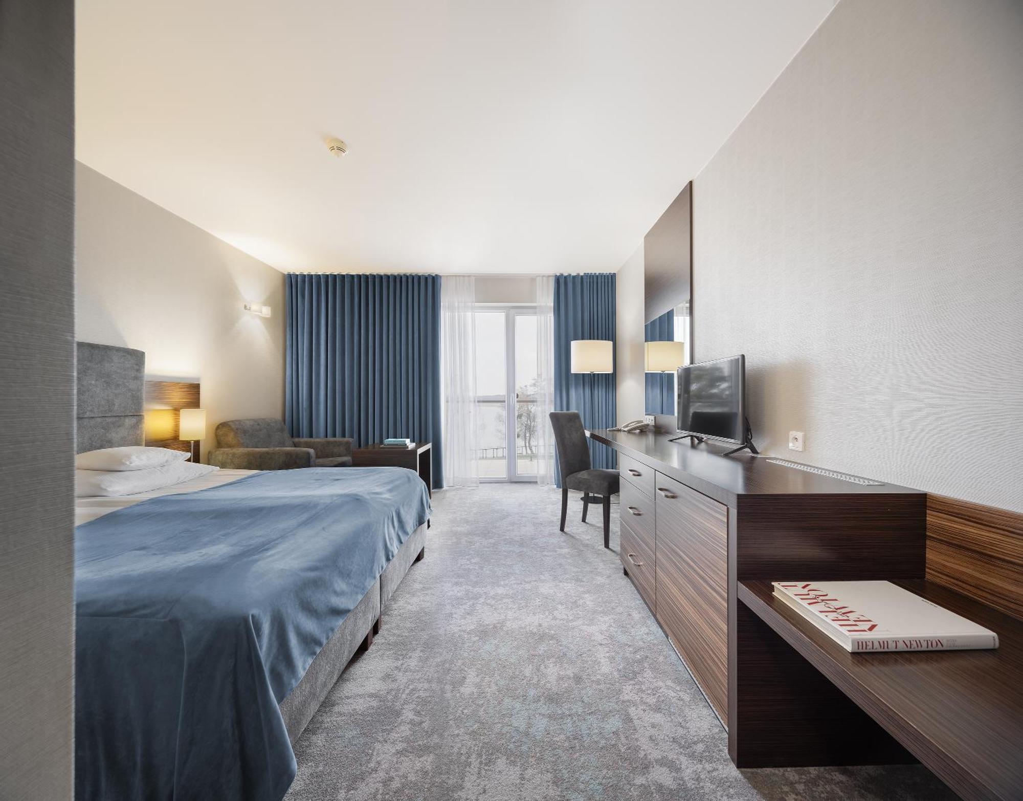 Hotel Moran & Spa Powidz  Bagian luar foto
