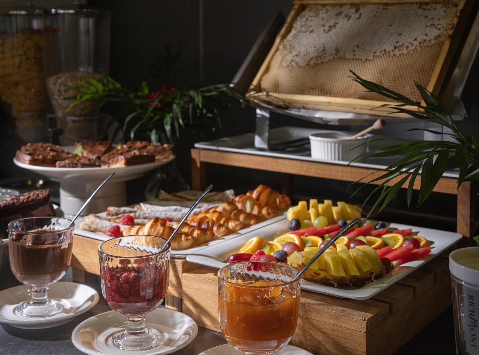Hotel Moran & Spa Powidz  Bagian luar foto